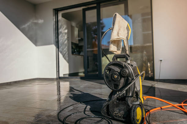 Animal Enclosure Cleaning in Emmett, ID